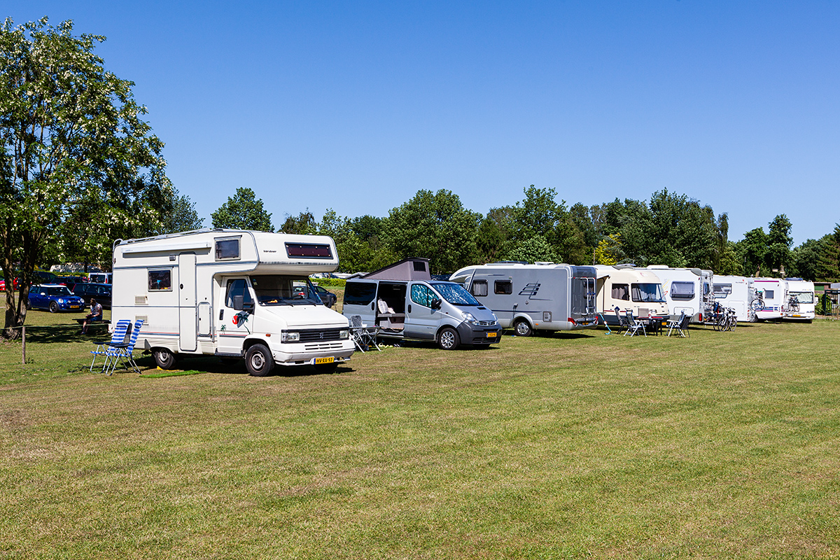 Camperplaatsen Jachthaven Het Loo camperplaatsen-jachthaven-het-loo